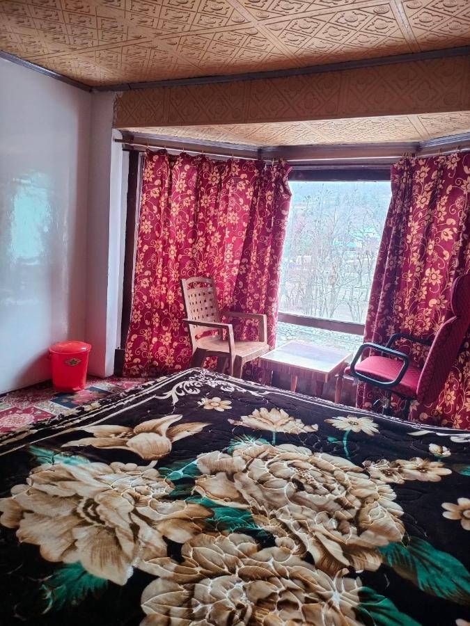 Grand Heritage Resort Pahalgam Luaran gambar